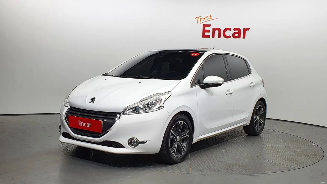 Авто из Кореи Peugeot 208 1.6 e-HDI Pelin 5 doors, 2013