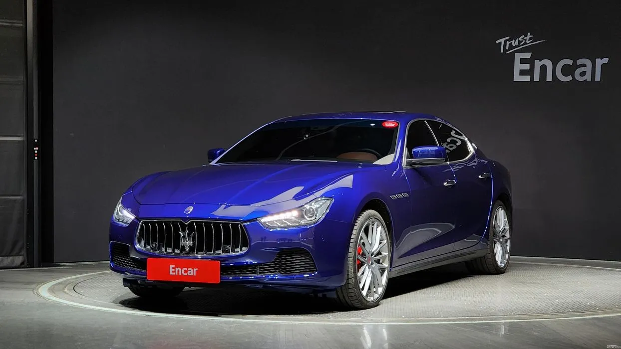 Maserati Ghibli 3