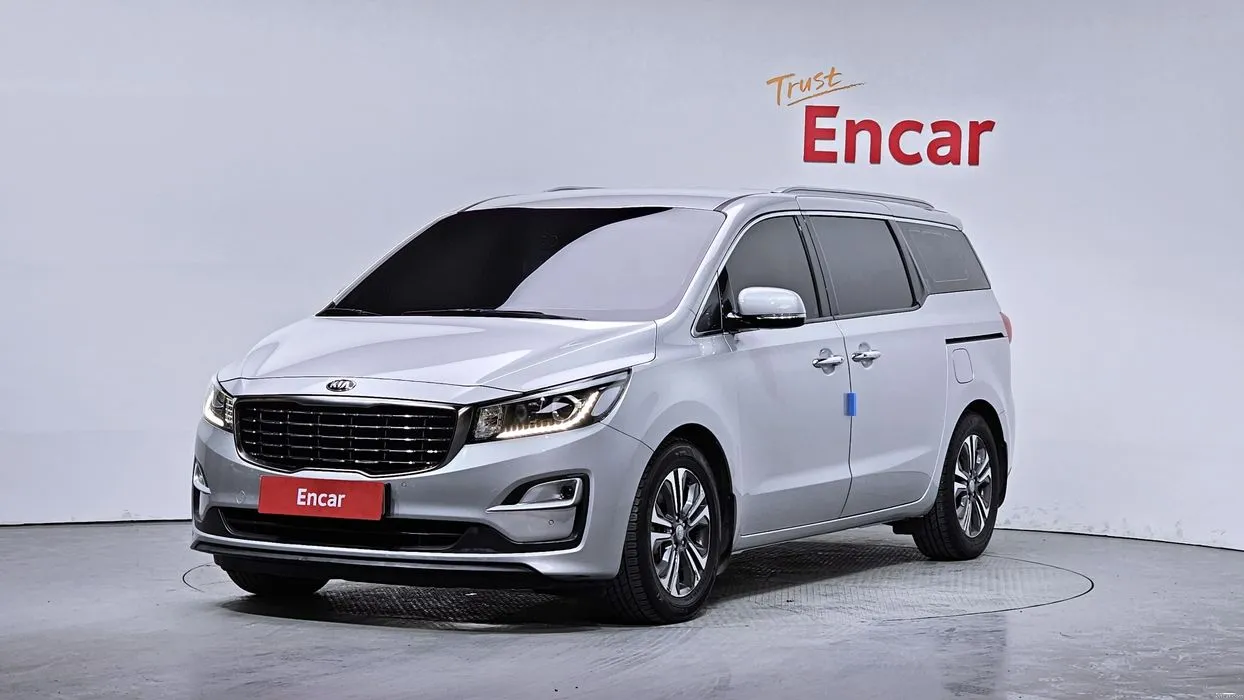 Авто из Кореи Kia Carnival 11 -seater Prestige, 2019