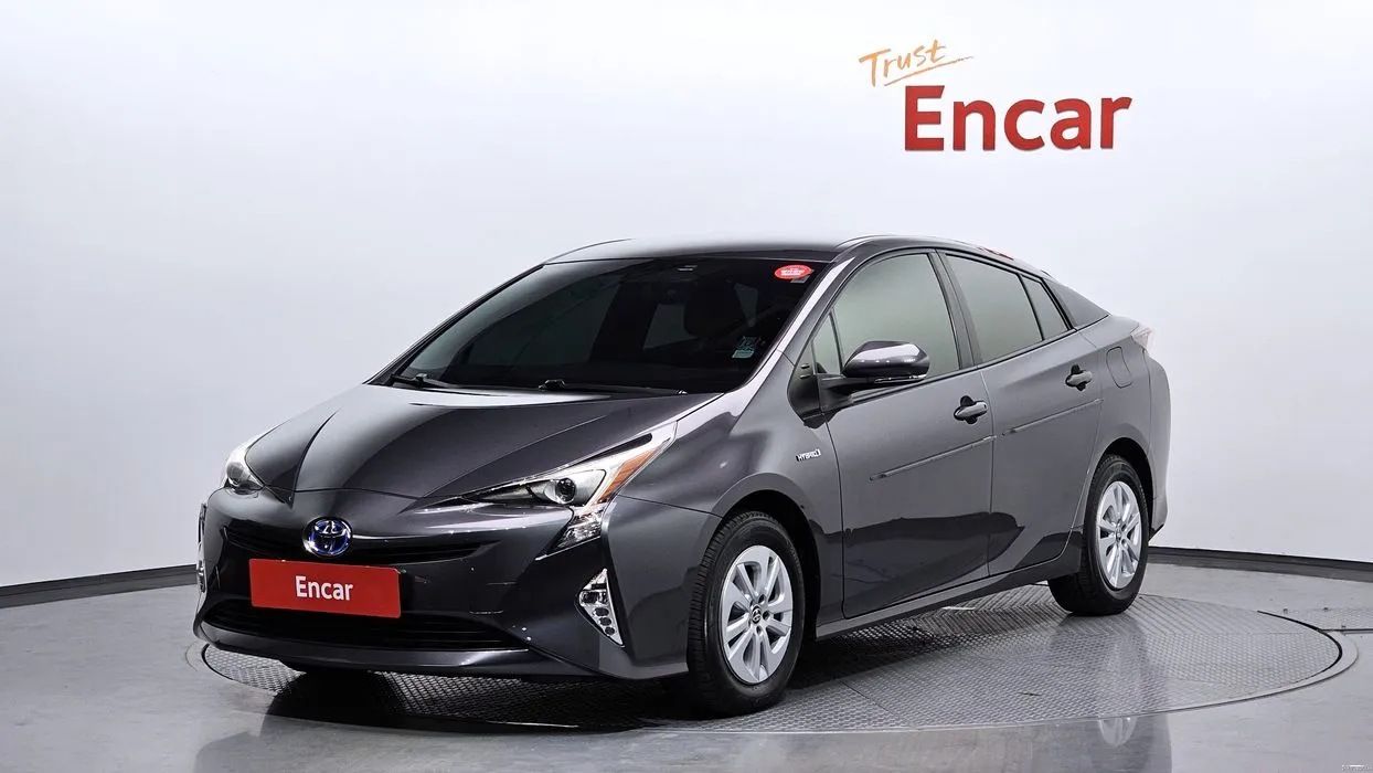 Авто из Кореи Toyota Prius 1.8 E, 2018